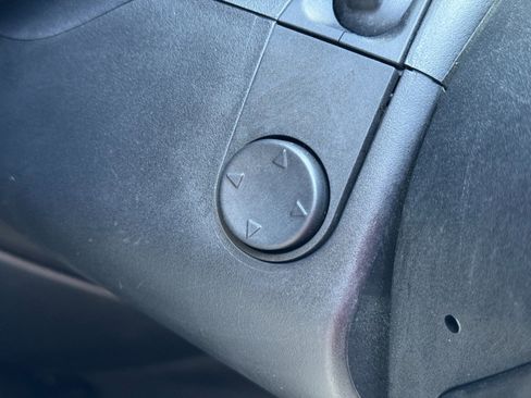 Used 2021 Ford Explorer Limited w/ Equipment Group 301A image 19