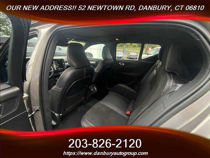 Used 2022 Volvo XC40 T5 R-Design AWD/4WD image 20