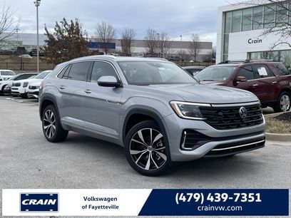 New 2025 Volkswagen Atlas Cross Sport SEL Premium R-Line