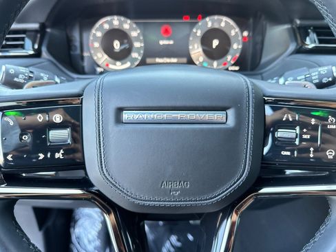 Certified 2025 Land Rover Range Rover Velar Dynamic SE AWD/4WD image 27