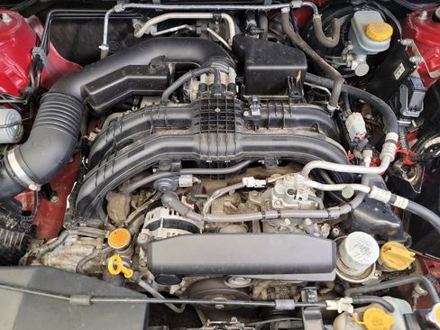 Used 2018 Subaru Crosstrek 2.0i Limited image 30