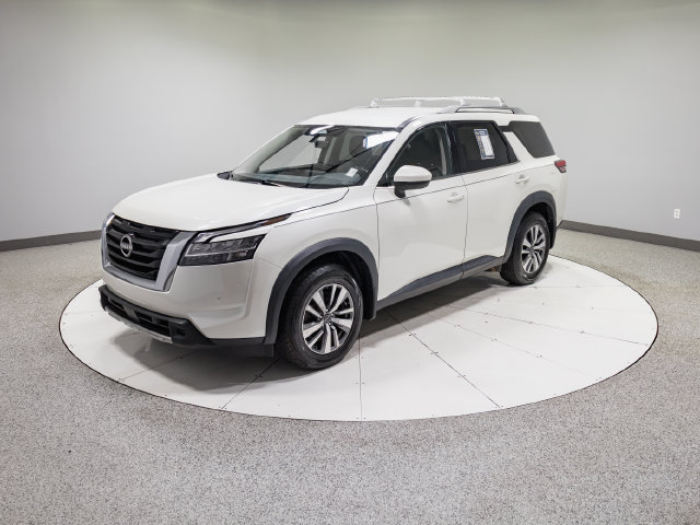 Used 2024 Nissan Pathfinder SL AWD/4WD image 36