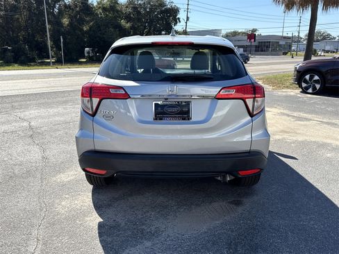 Used 2021 Honda HR-V LX image 4