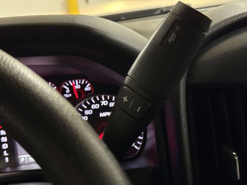 Used 2017 Chevrolet Silverado 2500 W/T AWD/4WD image 17