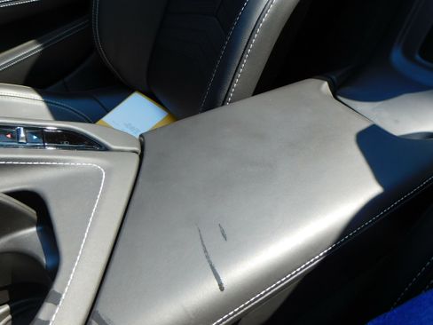 Used 2023 Chevrolet Corvette Stingray Premium Conv w/ Z51 Performance Package image 33