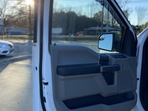 Used 2018 Ford F150 XLT w/ Equipment Group 301A Mid image 13