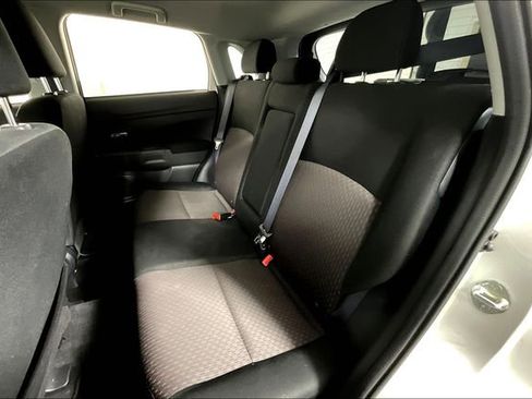 Used 2019 Mitsubishi Outlander Sport SE image 26