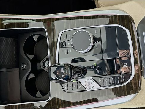 Used 2020 BMW X5 sDrive40i w/ Premium Package image 17