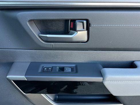 New 2026 Toyota Tundra Limited AWD/4WD image 19