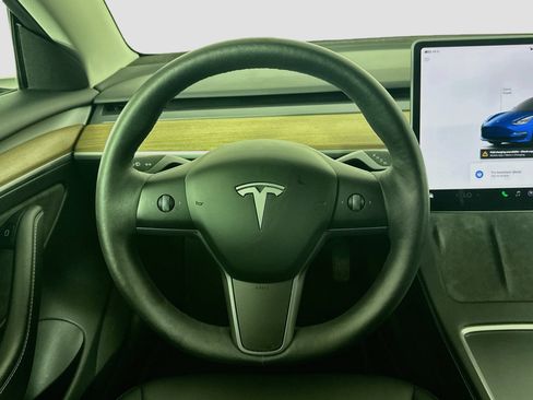 Used 2023 Tesla Model 3 Standard Range RWD image 17
