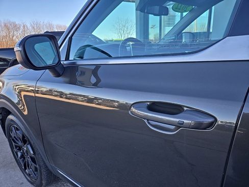 Used 2022 Kia Telluride EX w/ EX Premium Package image 23