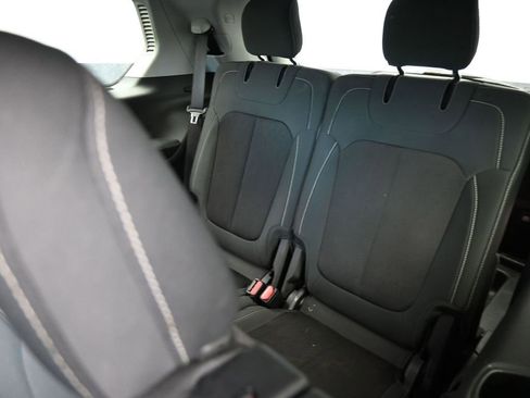 Used 2021 Jeep Grand Cherokee L Laredo w/ Luxury Tech Group I image 38