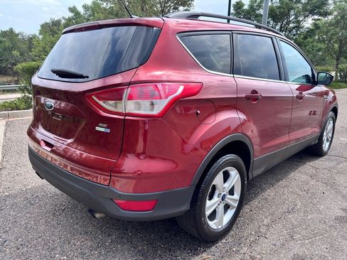 Used 2015 Ford Escape SE w/ Equipment Group 201A AWD/4WD image 12