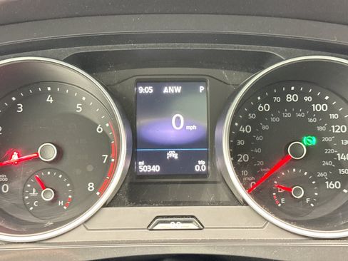 Used 2021 Volkswagen Tiguan SE R-Line AWD/4WD image 13