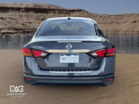Used 2022 Nissan Altima 2.5 SV image 4
