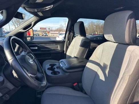 Used 2024 RAM 3500 Big Horn image 15