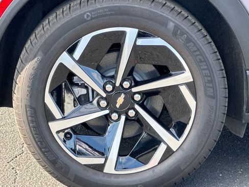 Used 2026 Chevrolet Equinox EV LT image 40