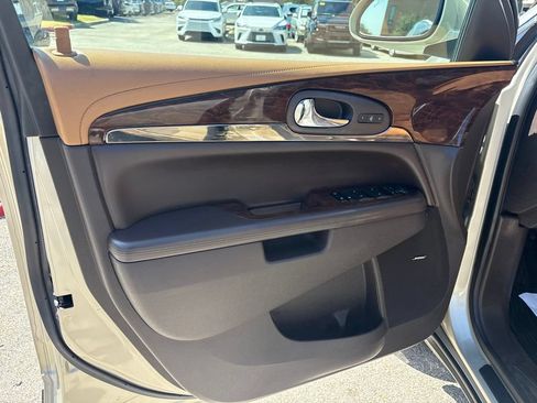 Used 2015 Buick Enclave Premium w/ Experience Buick Package FWD image 12