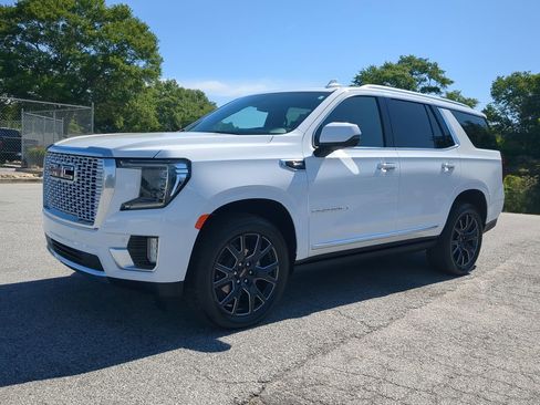 Used 2024 GMC Yukon Denali w/ Max Trailering Package AWD/4WD image 6