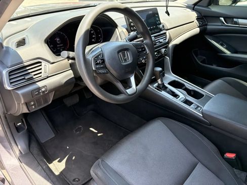 Used 2020 Honda Accord LX image 10