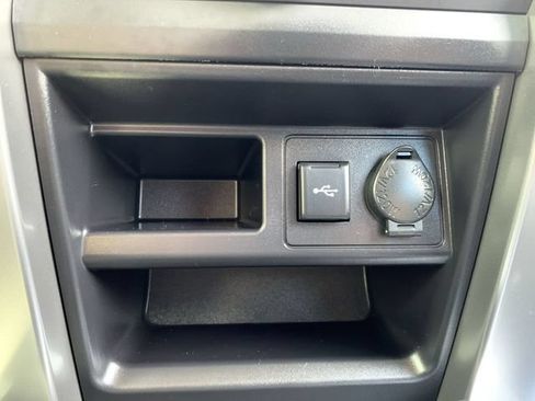 Certified 2024 Toyota 4Runner SR5 AWD/4WD image 29