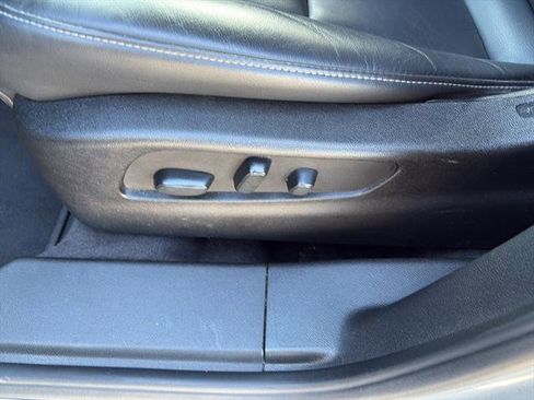 Used 2023 Cadillac XT4 Premium Luxury image 42