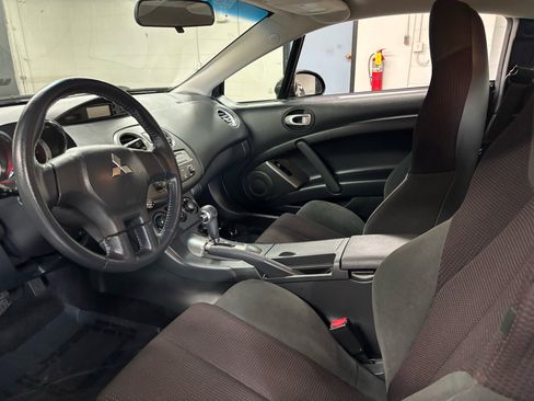 Used 2010 Mitsubishi Eclipse GS image 10