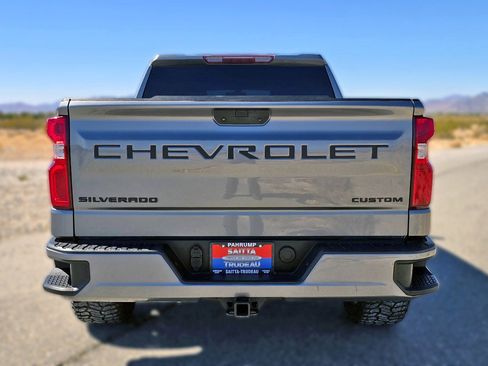 Used 2021 Chevrolet Silverado 1500 Custom w/ LPO, Dark Essentials Package image 4