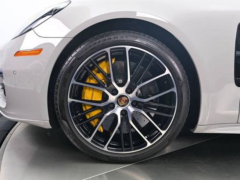Used 2023 Porsche Panamera Turbo S Executive AWD/4WD image 4