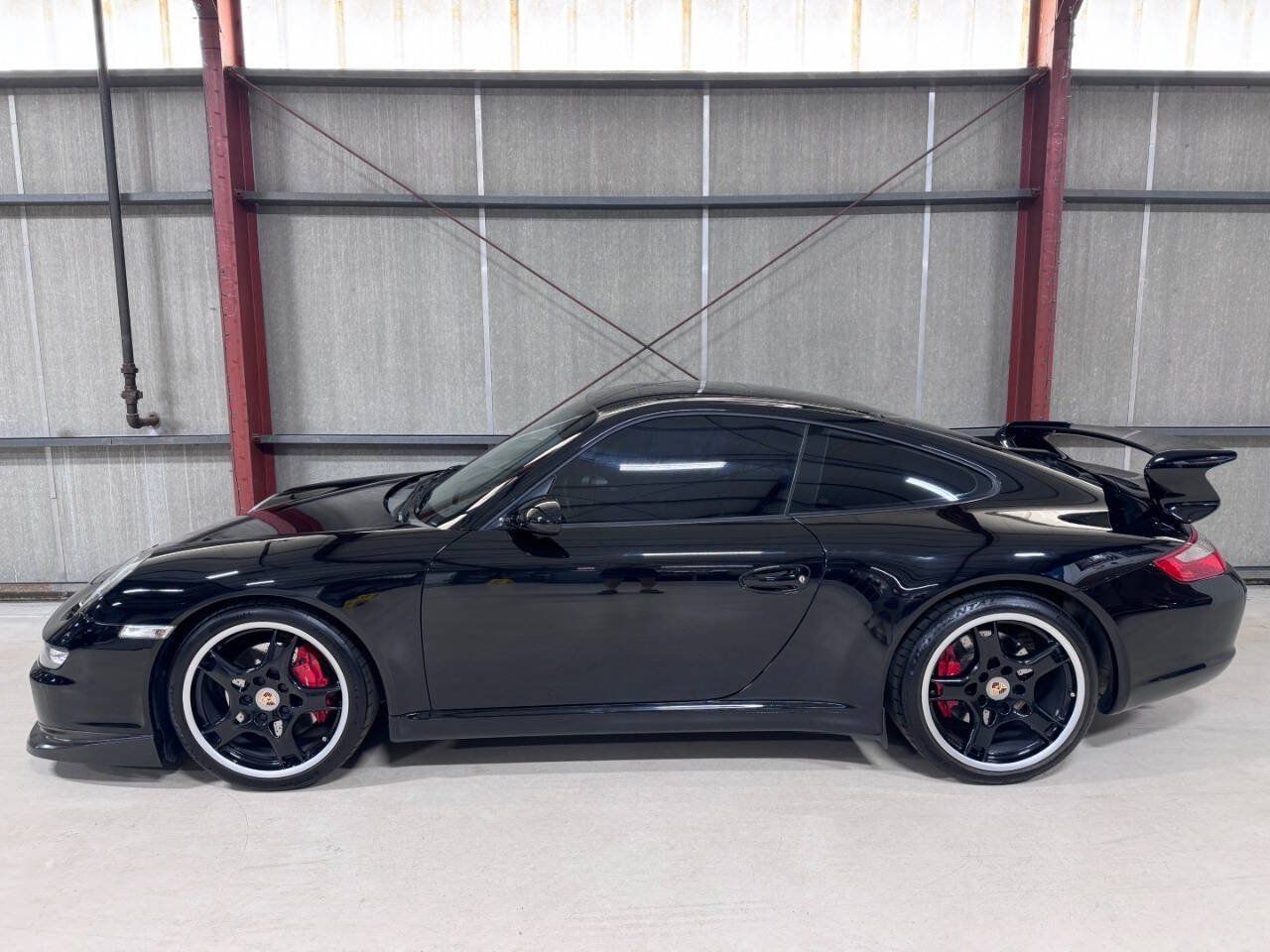 Used 2006 Porsche 911 Carrera S RWD image 5