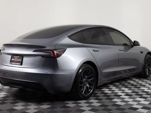 Used 2025 Tesla Model 3 Long Range AWD/4WD image 7