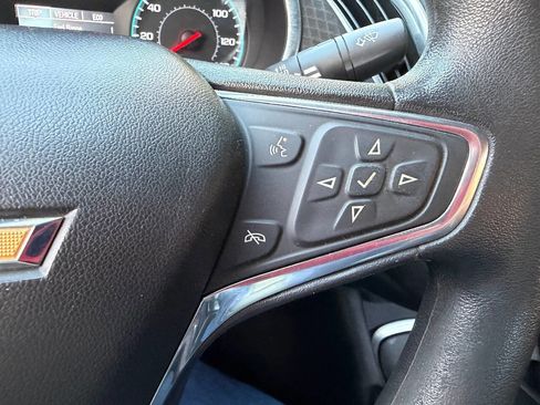 Used 2016 Chevrolet Malibu LT image 28