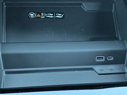 New 2026 Chevrolet Suburban LT w/ Comfort Package image 19