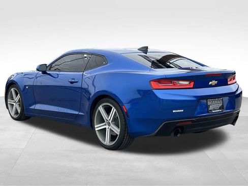 Used 2016 Chevrolet Camaro LT image 5