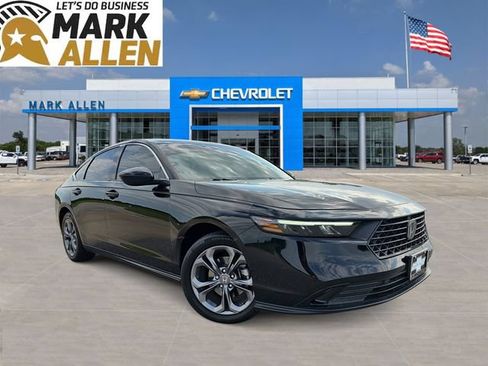 Used 2024 Honda Accord EX image 1