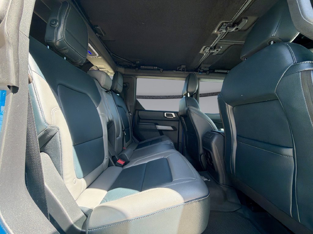 Used 2023 Ford Bronco Outer Banks AWD/4WD image 17