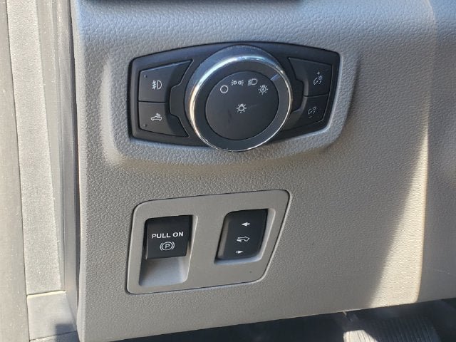 Used 2015 Ford F150 XLT w/ Equipment Group 301A Mid AWD/4WD image 9
