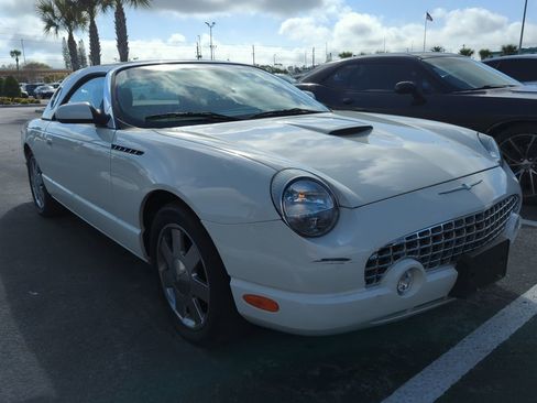 Used 2002 Ford Thunderbird image 1