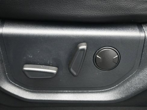 Certified 2021 Ford Expedition XLT RWD image 11