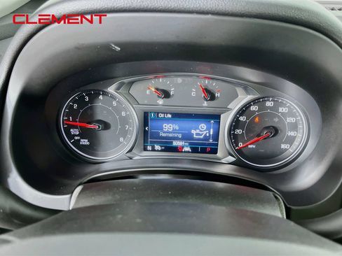 Used 2024 GMC Terrain SLE AWD/4WD image 17