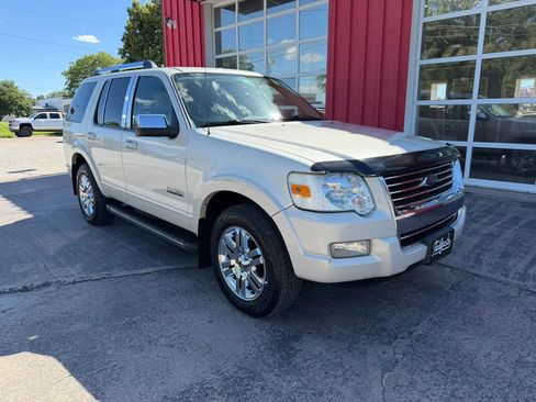 Used 2006 Ford Explorer Limited AWD/4WD image 2