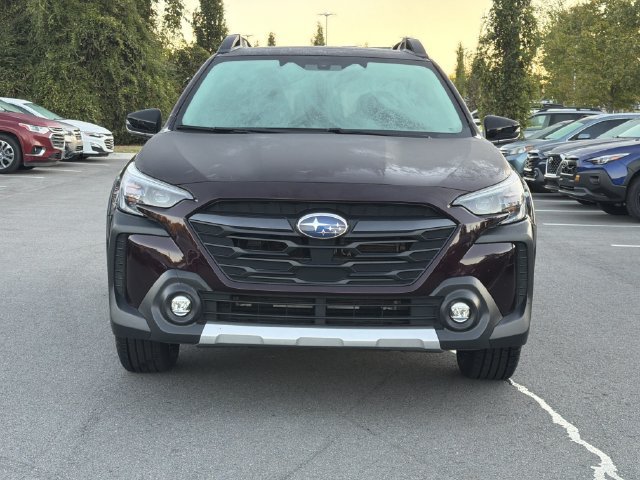Used 2025 Subaru Outback Limited AWD/4WD image 8