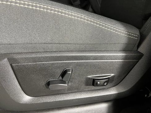 Used 2025 RAM 2500 Big Horn image 23