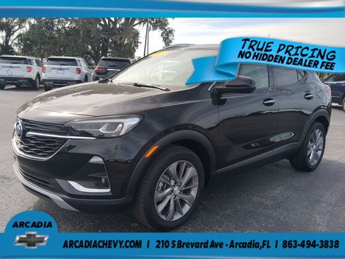 Used 2023 Buick Encore GX Essence w/ Experience Buick Package FWD image 8
