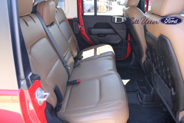 Used 2021 Jeep Wrangler Unlimited Rubicon AWD/4WD image 12