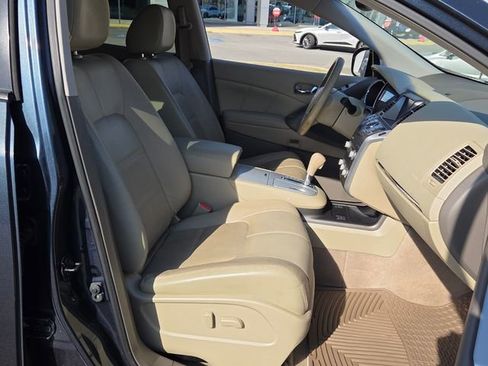 Used 2012 Nissan Murano SL w/ Navigation Pkg image 15