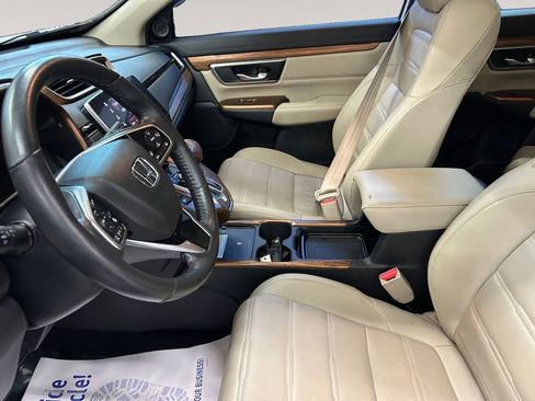 Used 2022 Honda CR-V Touring image 9