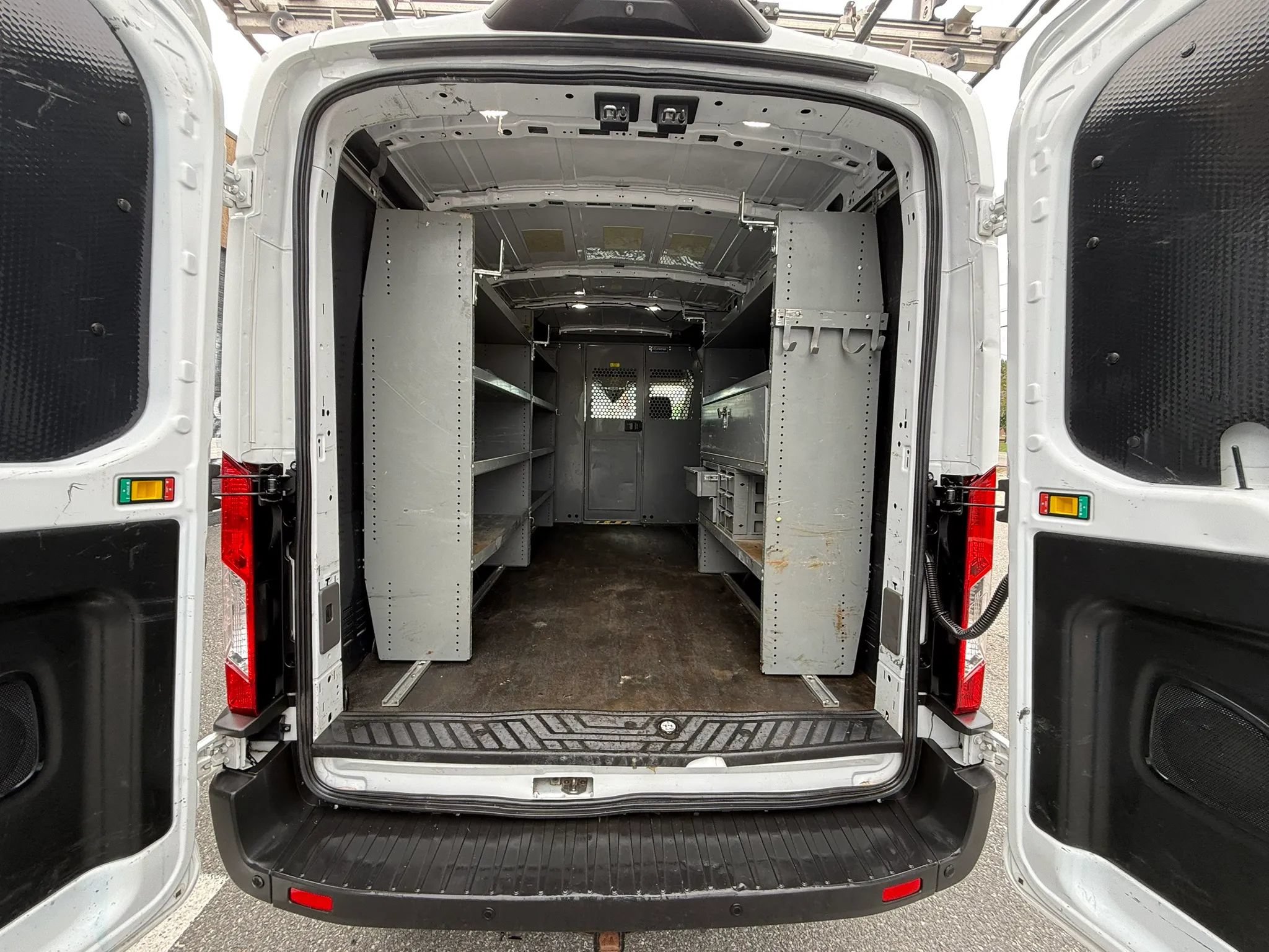 Used 2020 Ford Transit 250 Medium Roof w/ Load Area Protection Package RWD image 9