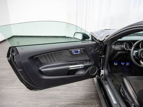 Used 2018 Ford Mustang Premium w/ Ecoboost Performance Package image 16