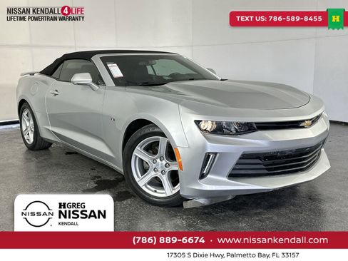 Used 2018 Chevrolet Camaro LT image 1